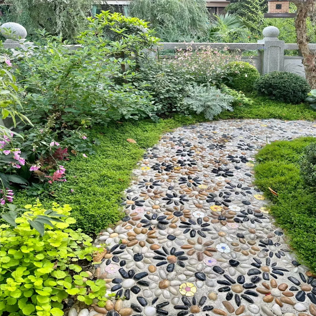 Decorative garden cobblestones for sale snow white pebbles white stone natural garden  black river rocksgranite cobble stone