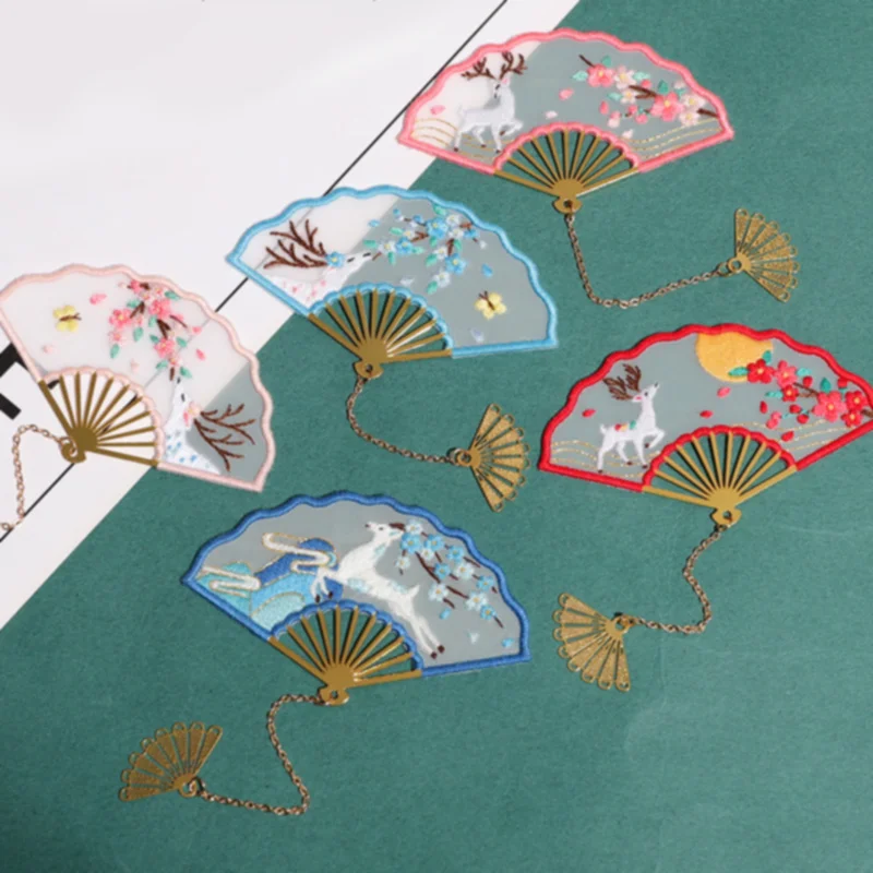 Custom Embroidery Bookmark Embroidery Kit for Beginners DIY Embroidery Hoops Threads DIY Stamped Sewing Starter