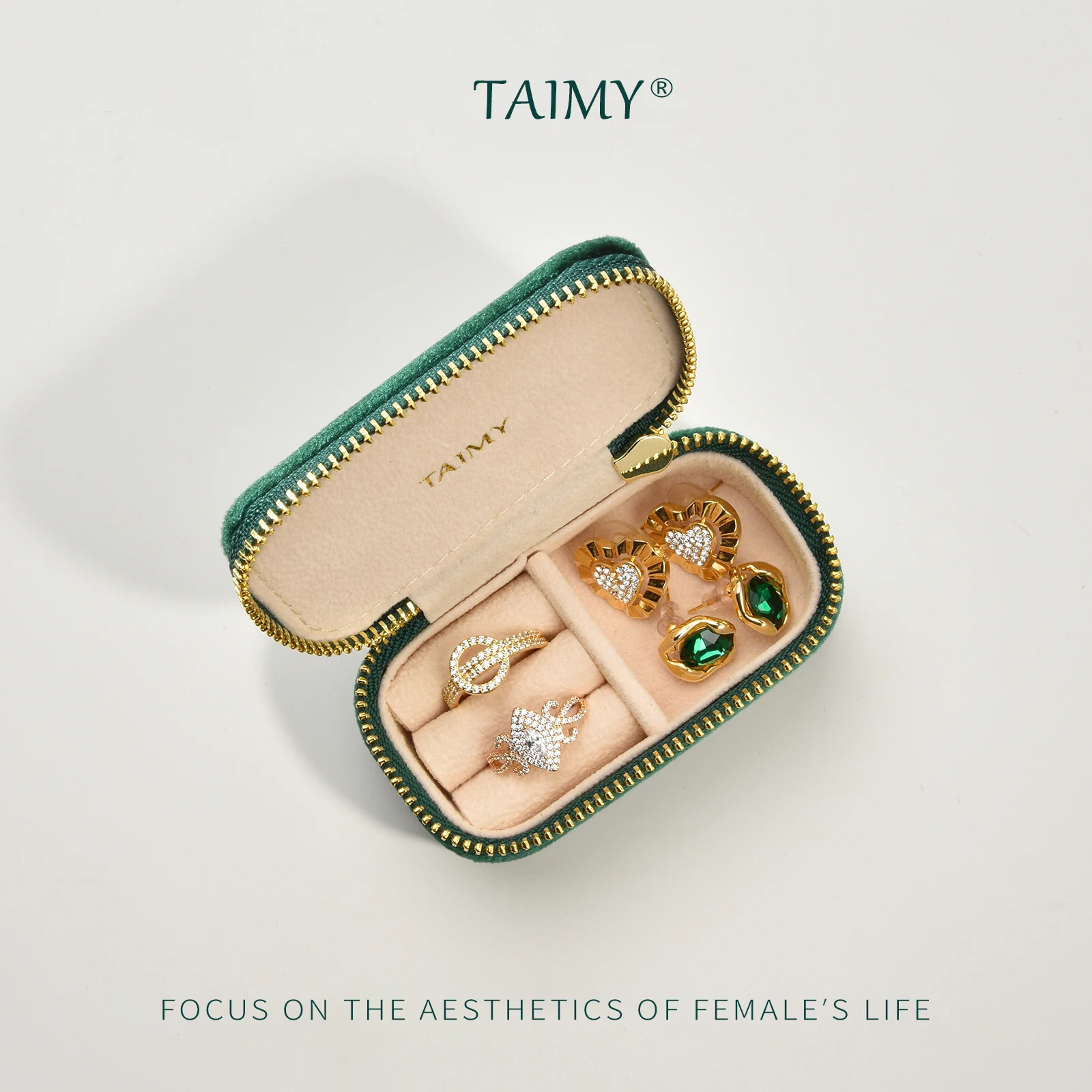 Шкатулка для ювелирных изделий