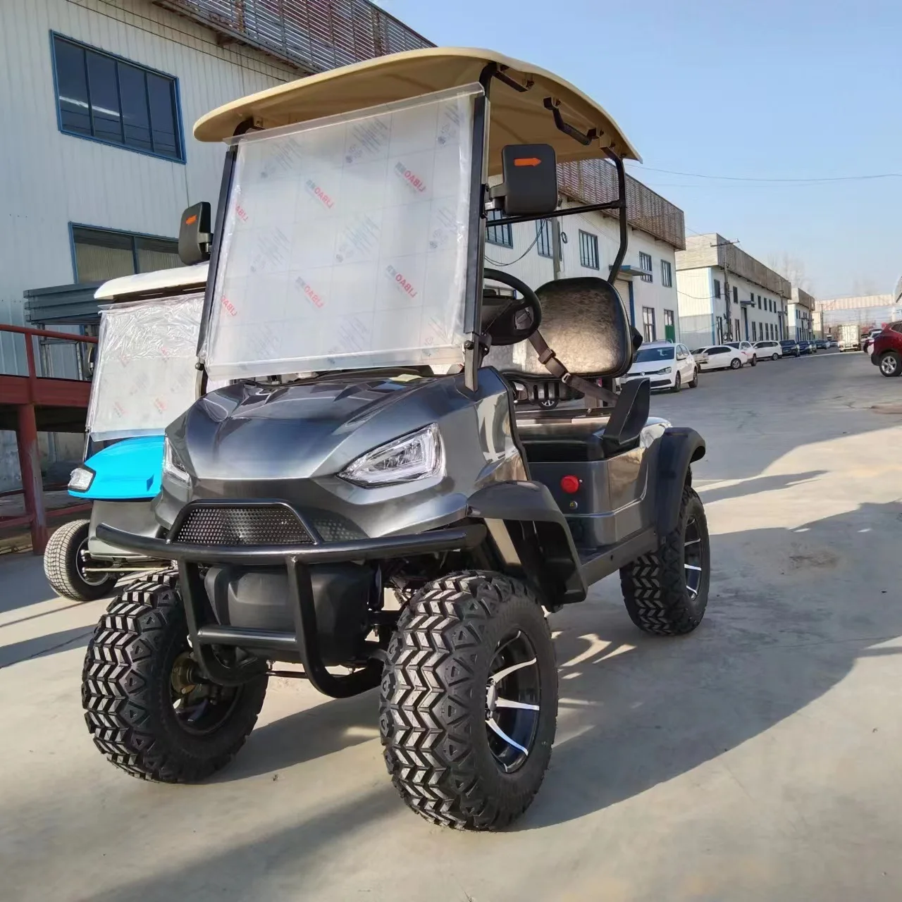 Ты хочешь клубный гольфмобиль газа 4kw 48v Электрический мотор китайский для продажи приведенный в действие газом 4-местный питание от 2-х