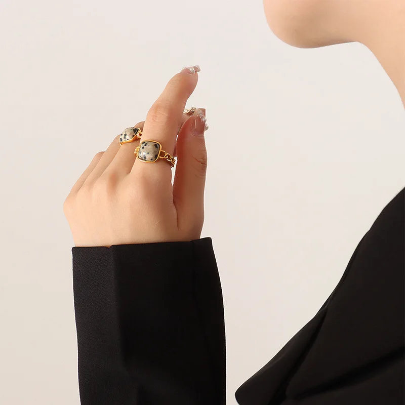 Hot Selling Personality Vintage Natural Stone Tiger Eye Stone Inlaid Geometric Open Rings High Quality Jewelry For  Women