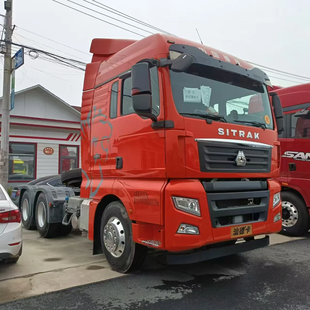 Транспорт быстрая заводская цена Подержанный тягач 8x4 6x4 для продажи