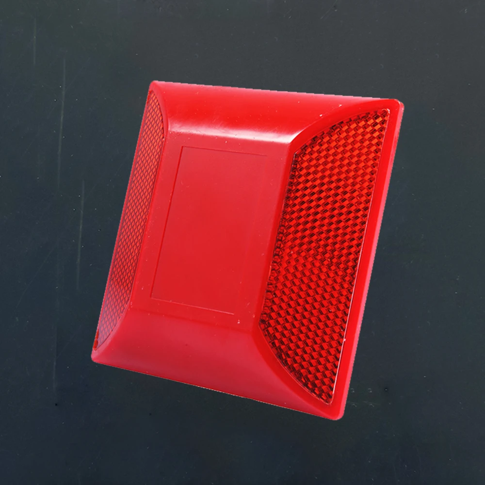 ItalyPlastic Led Reflector Round Heavy Duty Plastic Cat Eye Reflective Road Stud  Reflector Supplier