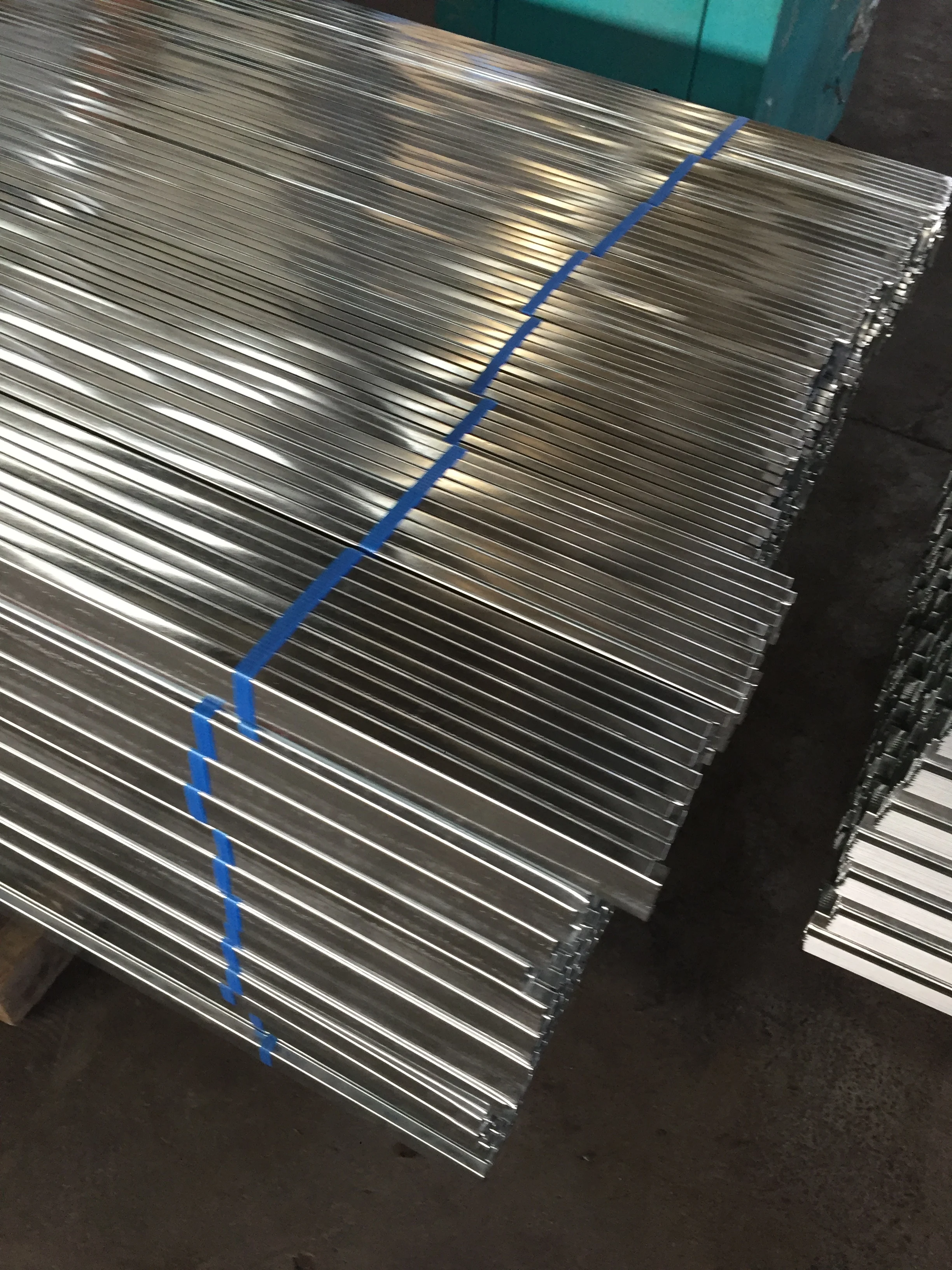 C U stud galvanized steel drywall profile ceiling grid components