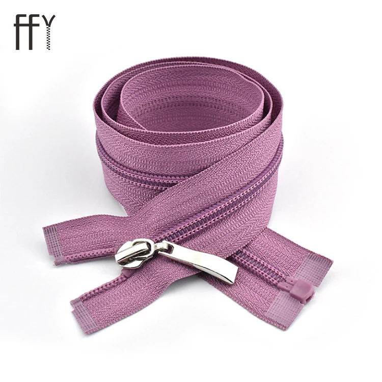 Высококачественная длинная нейлоновая цепочка 5 # на молнии для одежды с цветным логотипом на заказ