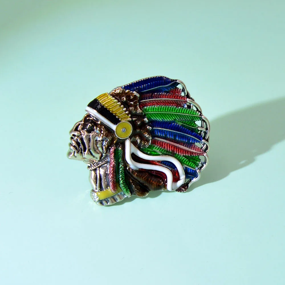 
Indian Chief Head Brooch New Design Vintage Fashion Pin Feather Style High Quality Coat Accessories Multi-color Drop Shipping 