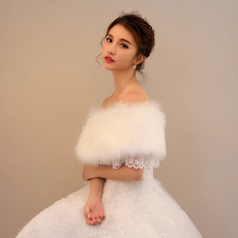 
Best selling wholesale winter bridal fur collar small shawl short lace rhinestone shawl pearl imitation buckle 