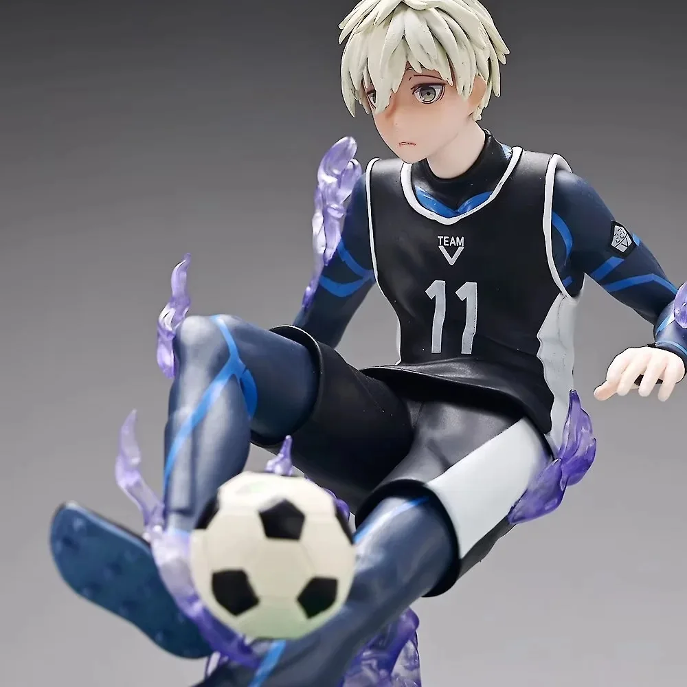 20CM/8inch Japanese Anime BLUE LOCK Nagi Seishiro Anime Action Figure With Box