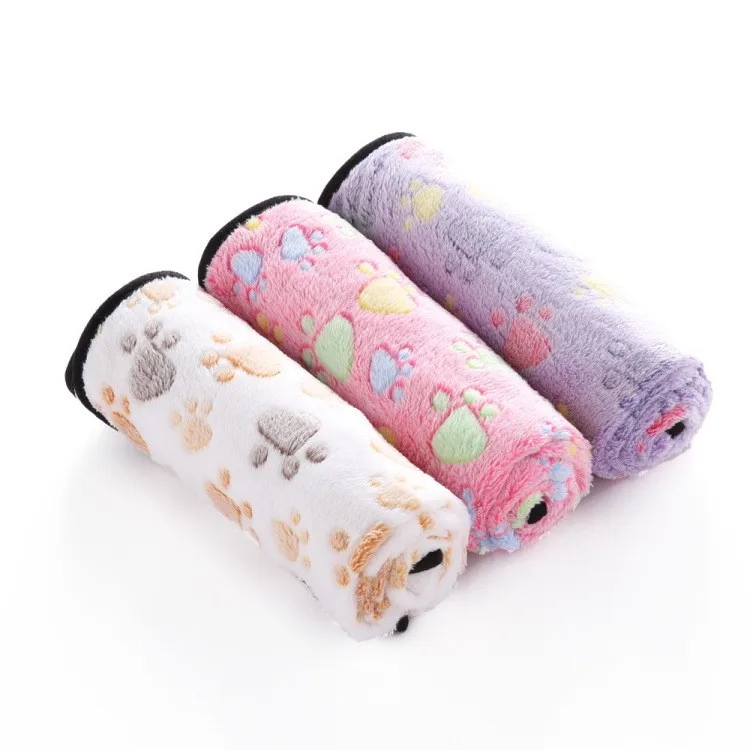 Warm Flannel Puppy Blankets Soft Printing Dog Travel Mat Dog Bed Cover Pet Blanket for Pets Daily Sleep