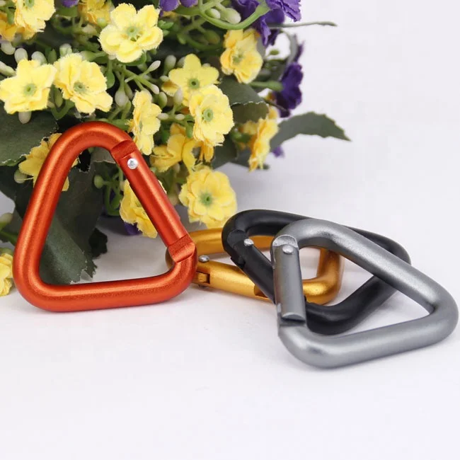 High Quality Colorful Triangle Aluminum Alloy Carabiner