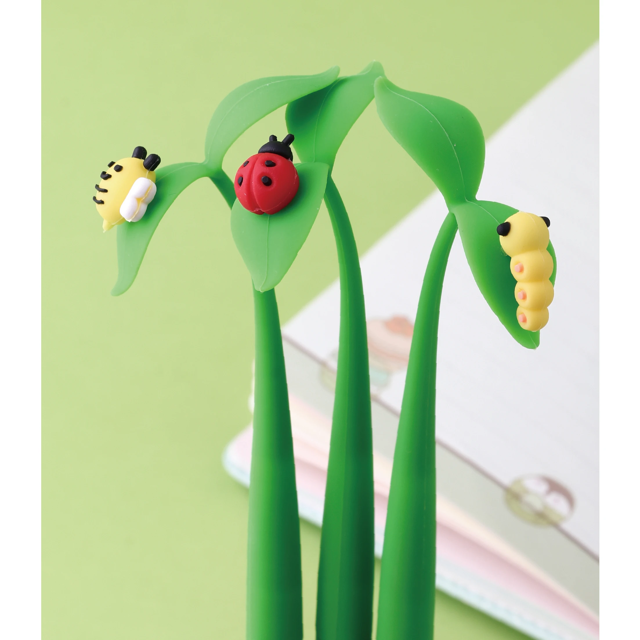 New Arrivals Insect Leaf Shaker Shaped Pen For School Stationery Cute And Kawaii Wholesale Gel Pen Supplier