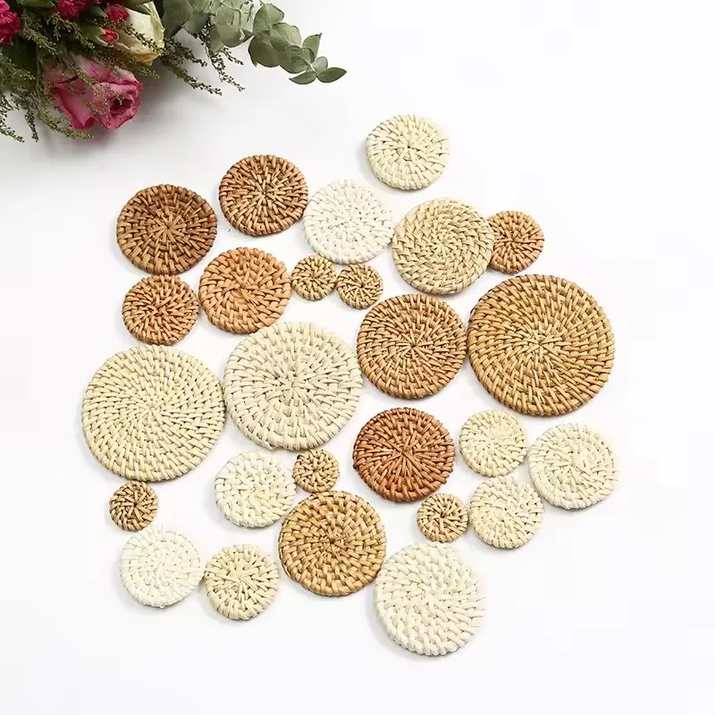 Natural hand woven rattan coasters Hand made natural rattan cup Mat epoxy resin coasters