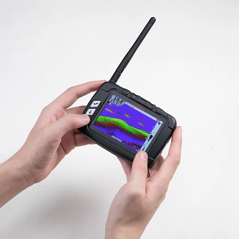 Boatman 200 meters working range echo sounding fish finder 3.5 inch color 2.4GHz sonar fishing tackle fish finder