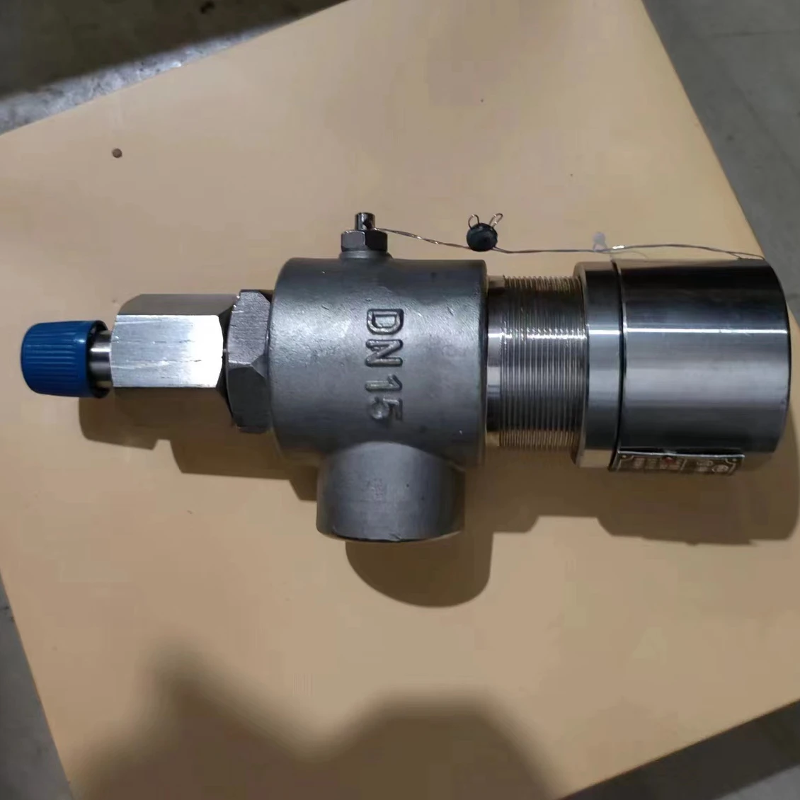 Customized stainless steel Safety Valve for fluid pipeline air natural gas pipeline 3.5 bar