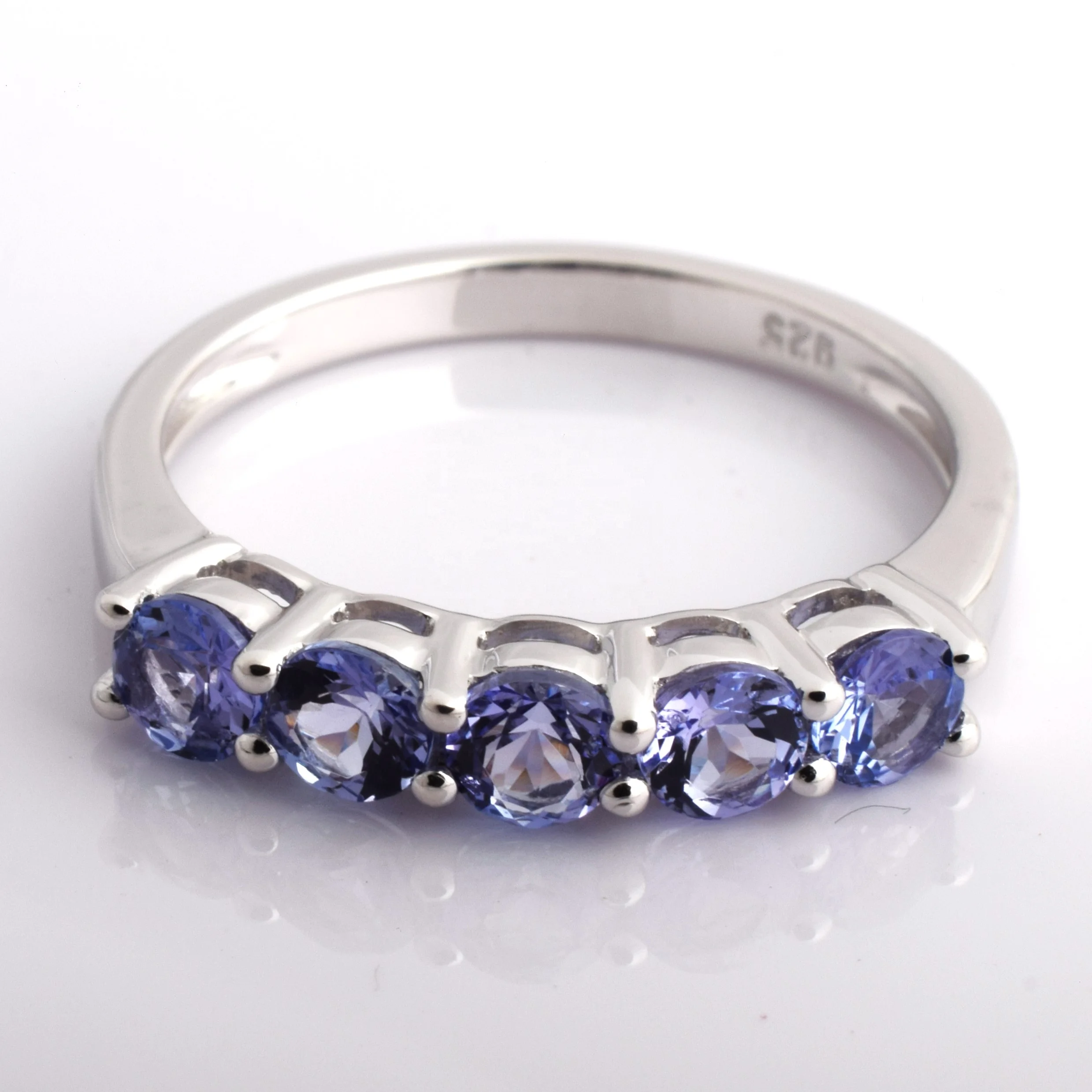 Real Genuine AA Quality Tanzanite Gemstone Design in 925 Silver Ring Latest Jewelry real gemstone jewelry