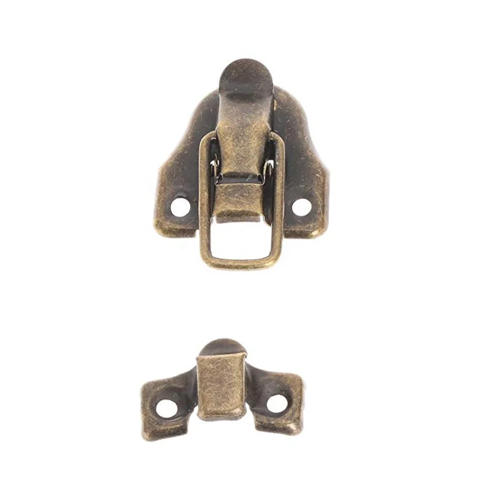 China Fashion Steel Antique Style Decorative Cabinet Jewelry Box Bronze Wood Box Clasps