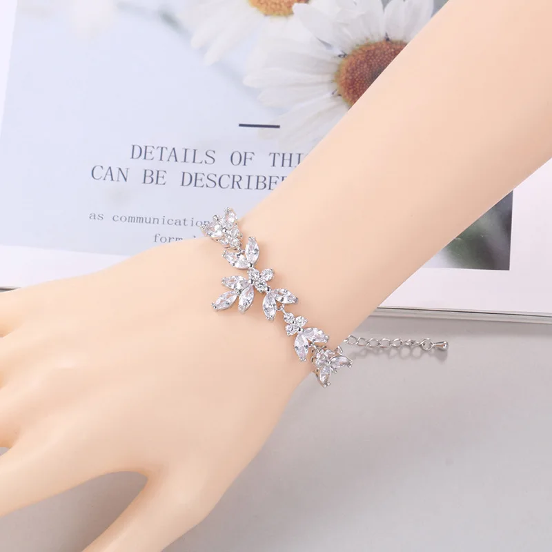 New Arrival Cubic Zirconia Crystal Bridal Bracelets for Women Wedding Jewelry in Rhodium Silver / Rose Gold / Yellow Gold Plated