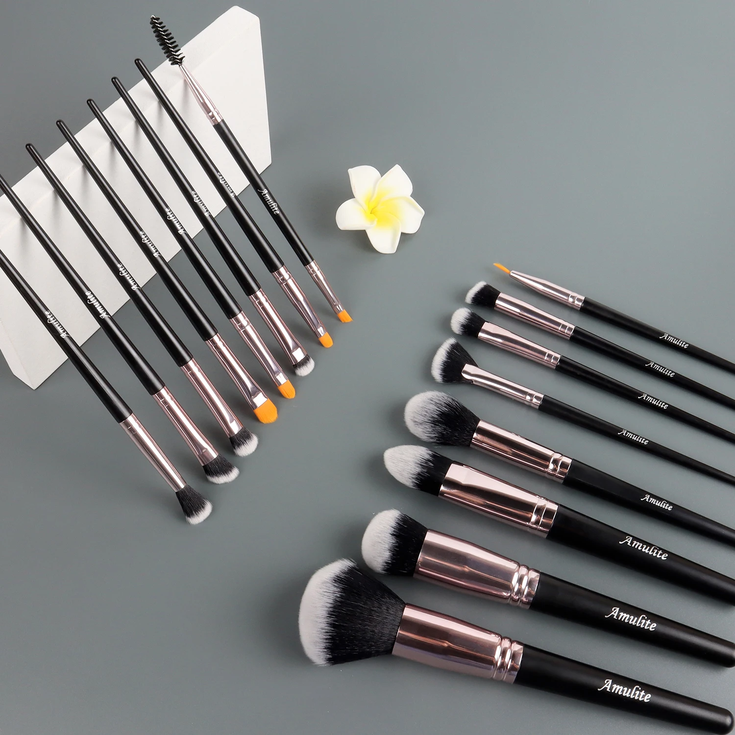 Private Label 16pcs free logo Makeup Brush set cosmetic vegan professional black Makeup Brushes custom Logo