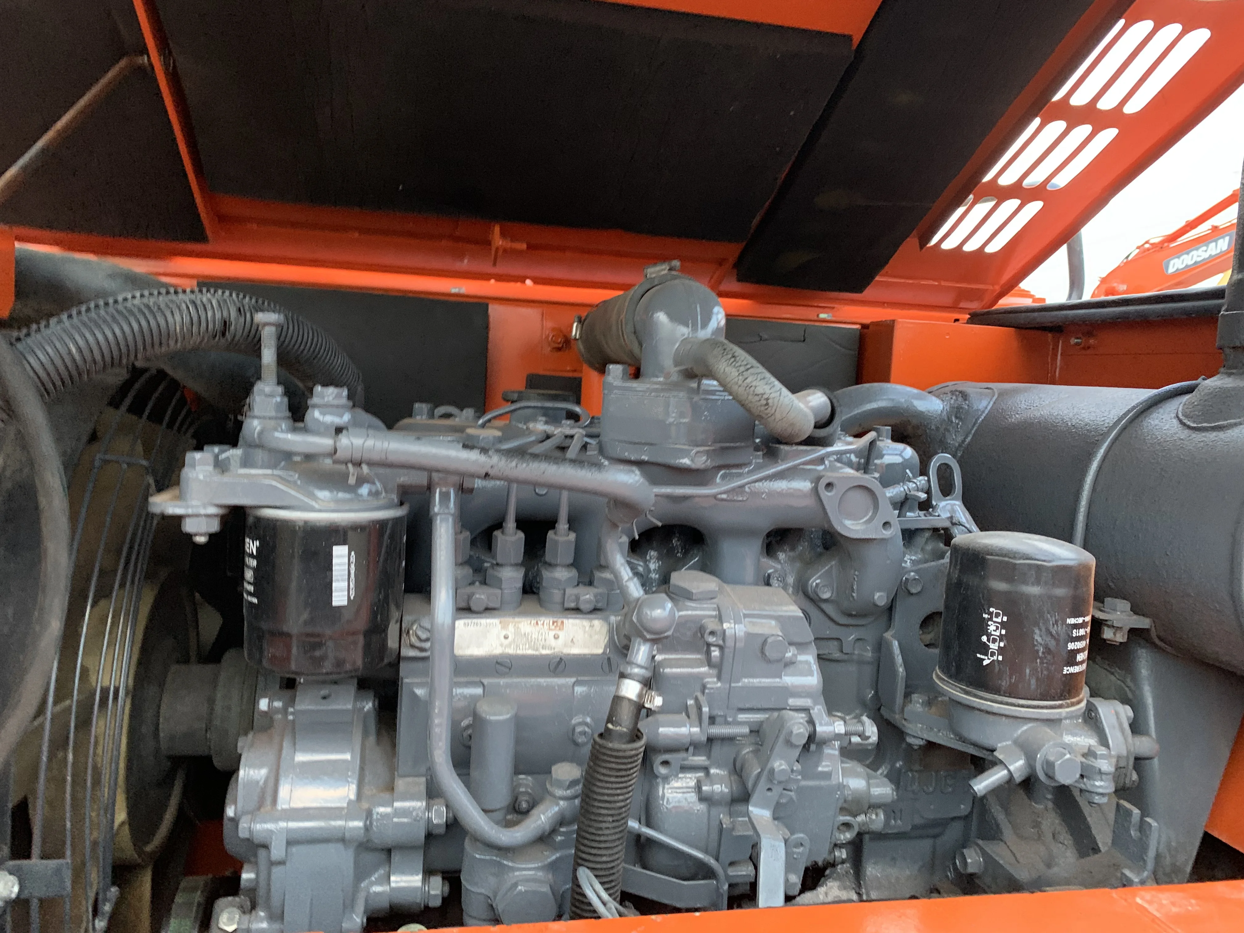 Japan imported high quality second hand 7 ton mini excavator Hitachi ZX70 ZX75US digger