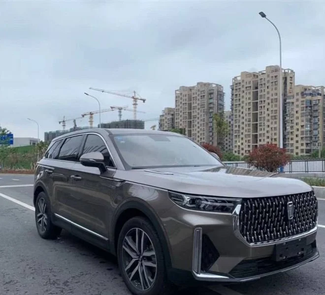  Бывший в употреблении внедорожник FAW Besturn T99 2.0TD 8AT полный вариант наличии Бестселлер 2wd 4wd