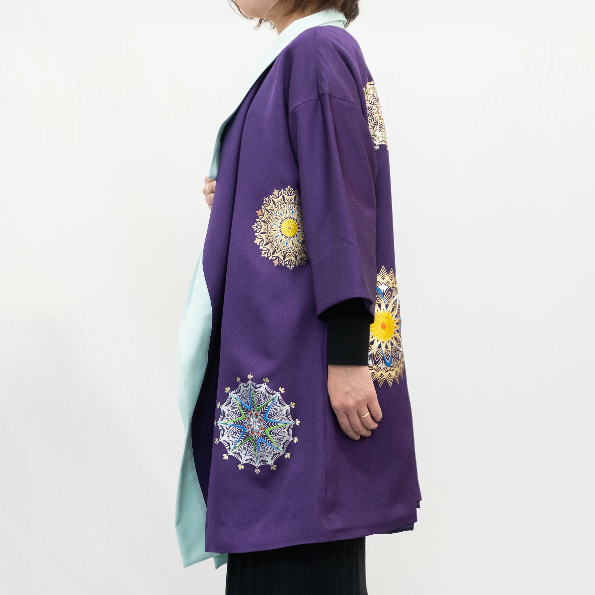 A gorgeous one-piece dress quilted Japanese kimono dress costume