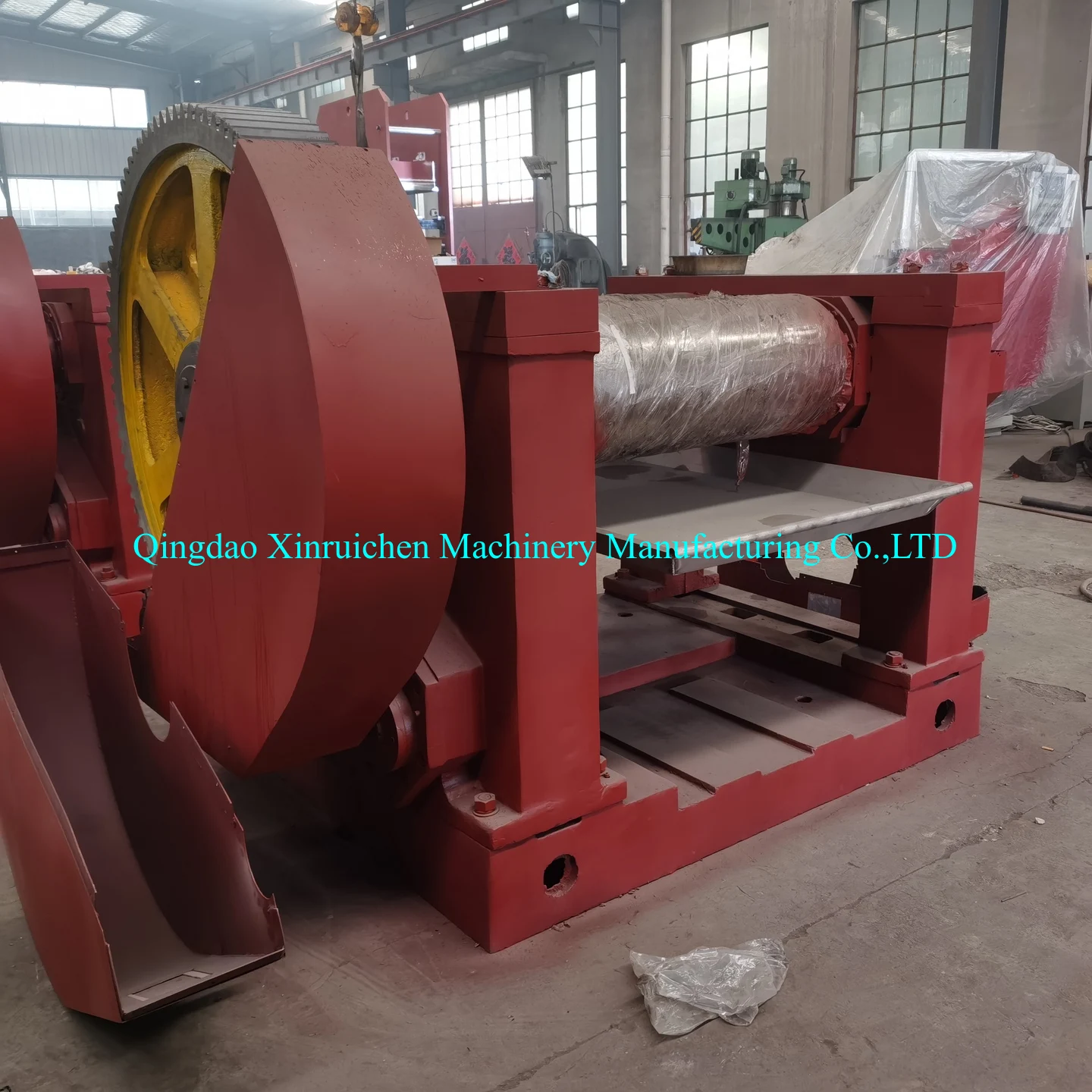 XK400 Rubber and Plastic Mixing Mill Machine Motor Under Rollers