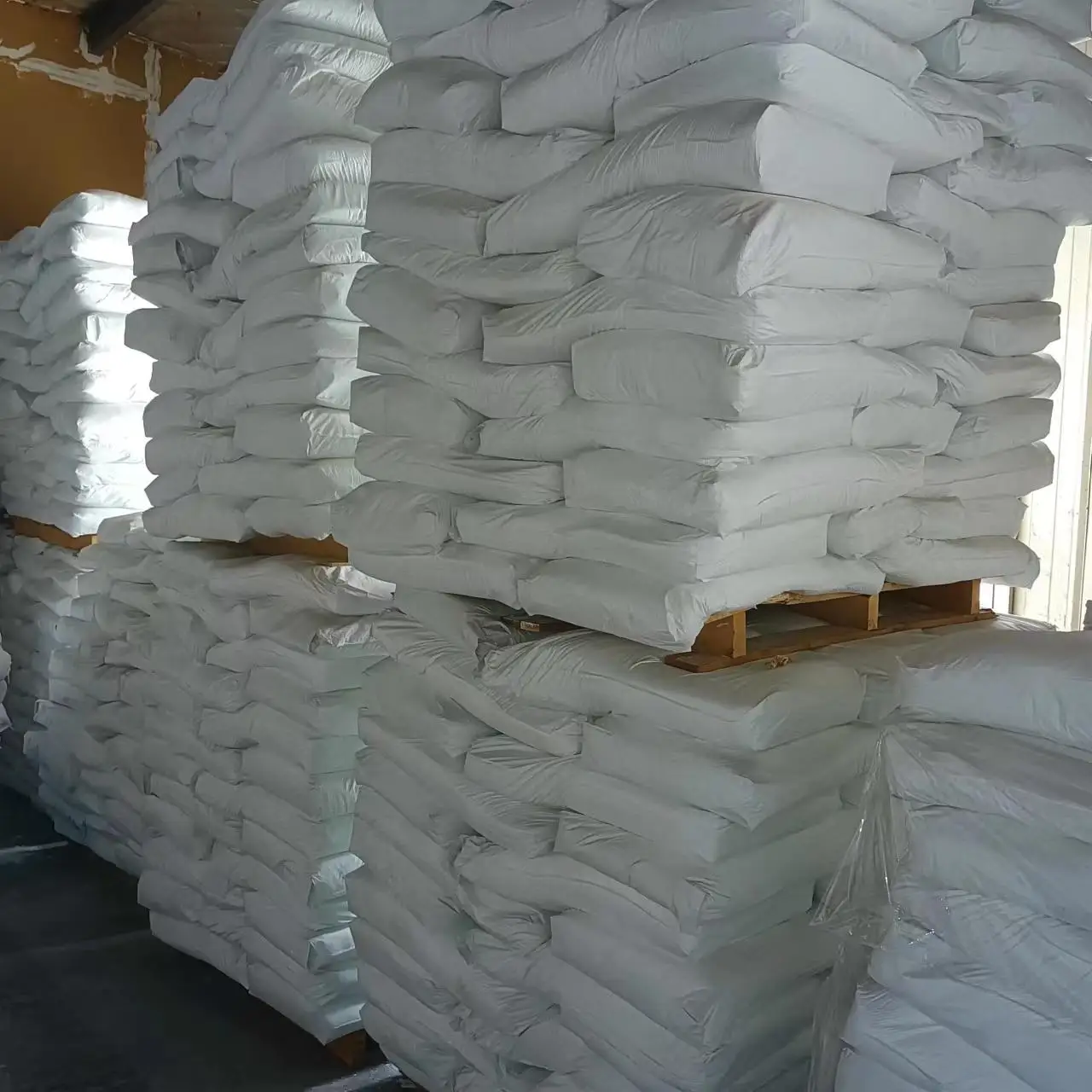 Wholesale Factory Price Chemical Powder Soda Ash Barium Sulfate as Filler in Painting