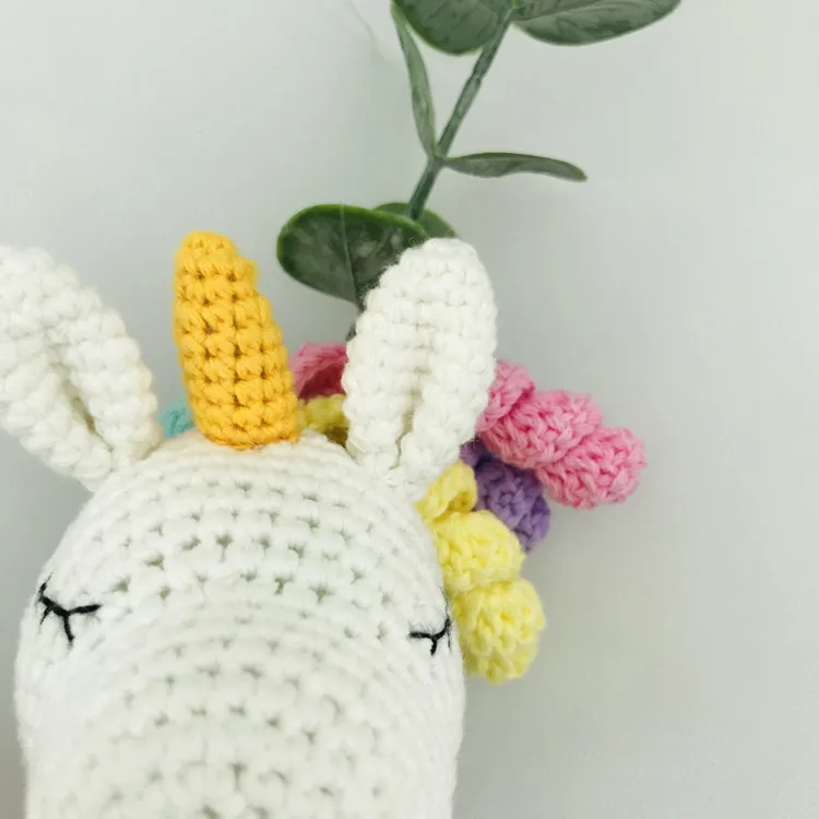 Волшебные игрушки единорога и амигуруми для причудливых игр