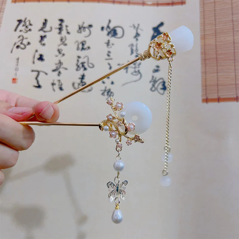 AA018720  chinese white jade peace button tassel hairpin antique plate hairpin hair accessories hair accessories wholesale