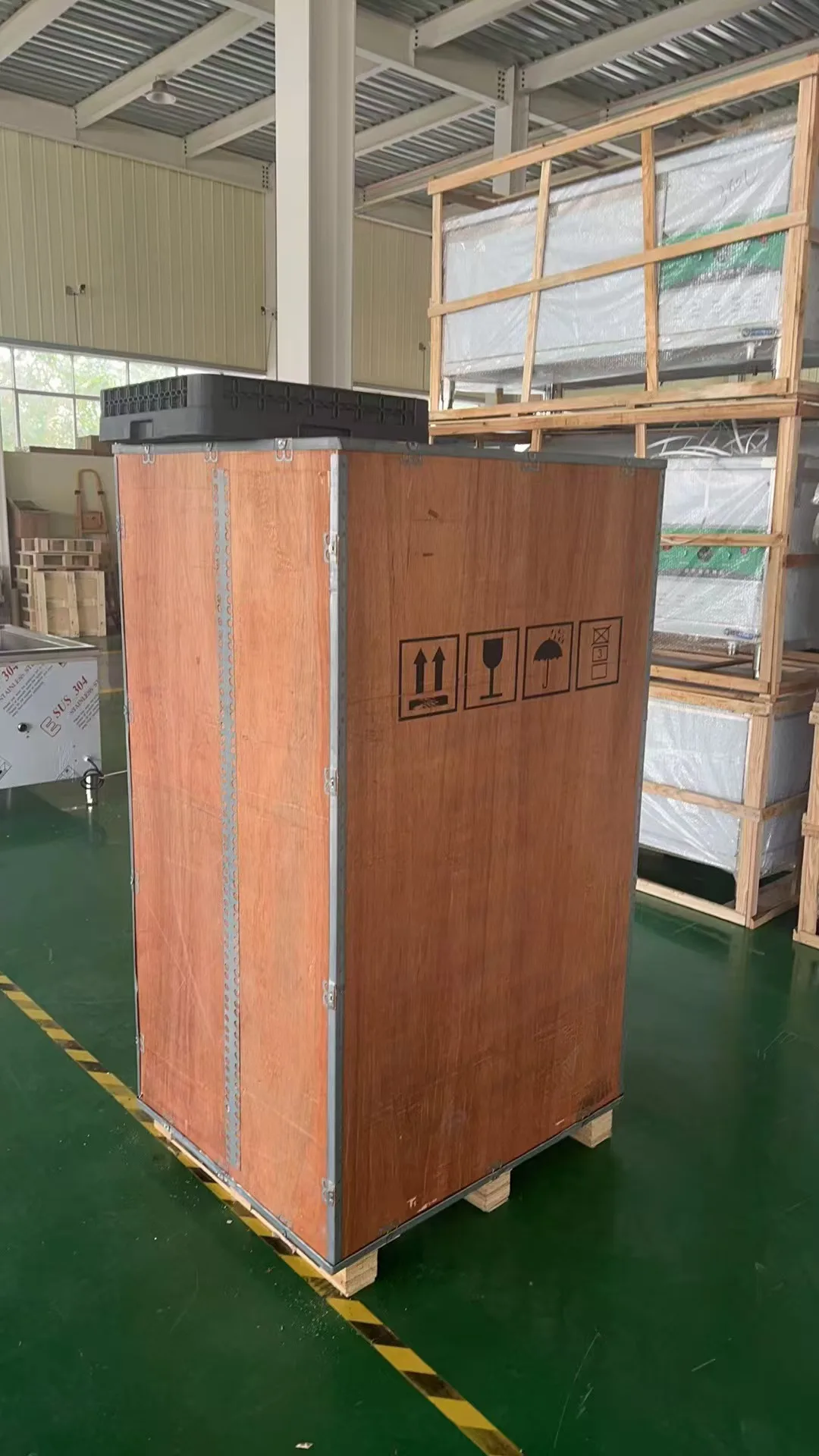 High Quality Stainless Steel Lift Smart Dishwasher Commercial Kitchen Dishwashing Machine Dining Hall Use Dishwasher