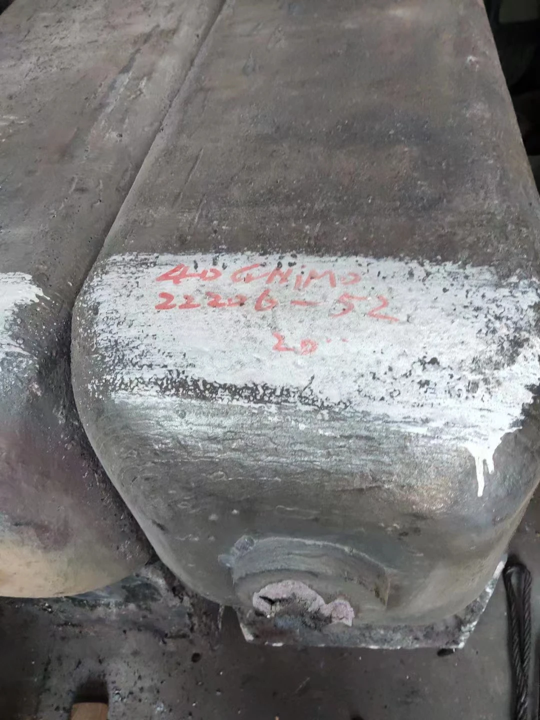 Горячая продажа 34CrMo4 25CrMo4 SCM430 Стальной слиток, круглая сталь, кованая сталь