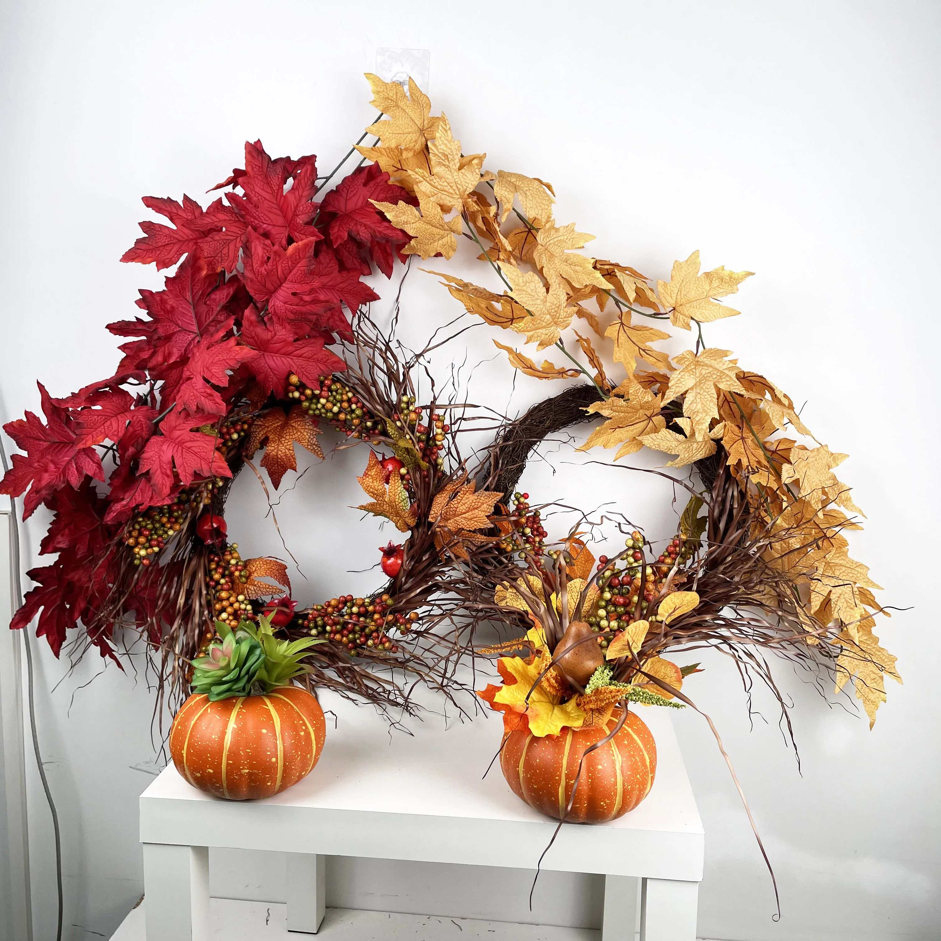 wholesale autumn indoor decoration pumpkin red and yellow maple leaf decorative flowers wreaths and plants