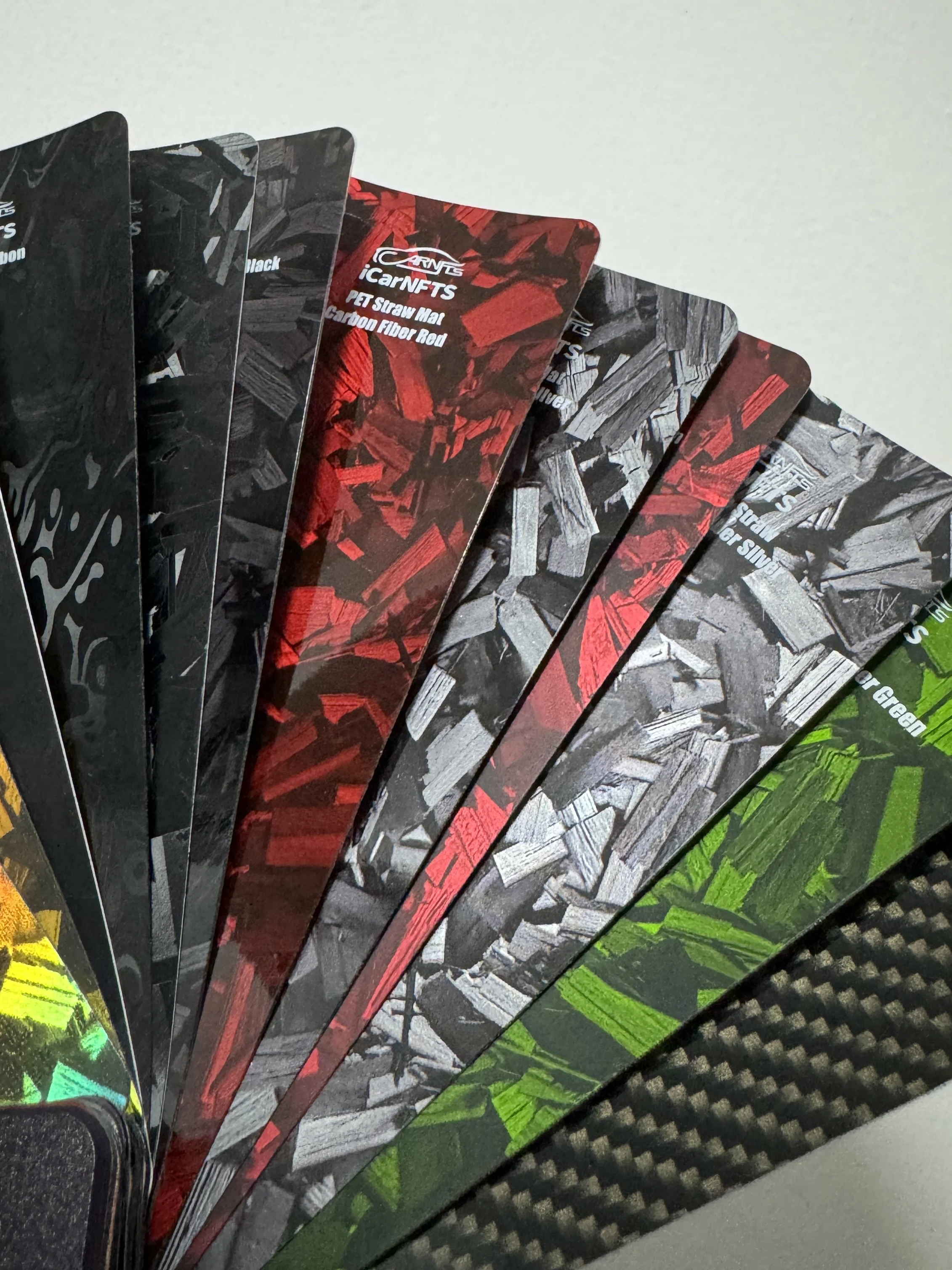 iCarNFTS Glossy Black Forged Carbon Fiber Vinyl 1.52 * 18 Meter Air Release Car Interior/exterior Sticker, Suitable For Auto