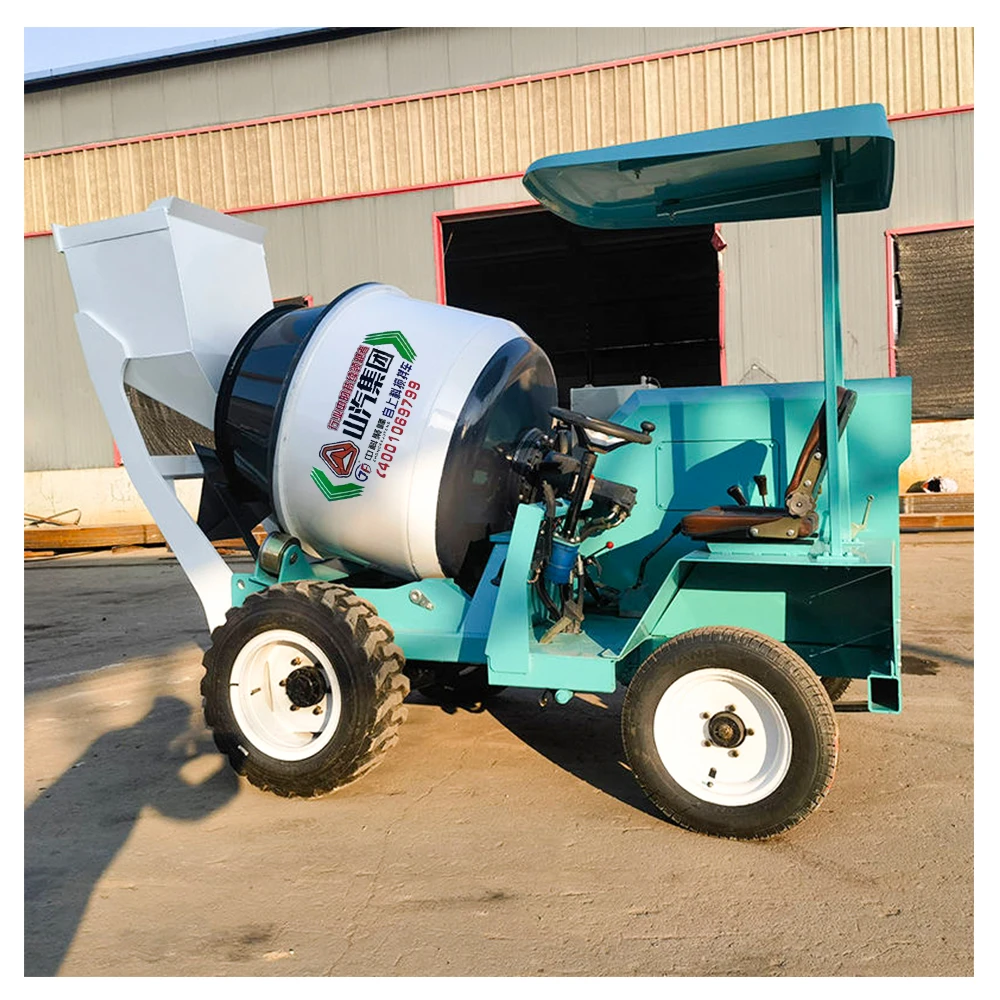 SQMG hot sale EPA mini self loading cement mixer 4wd diesel 500L smallest self loading car mixer price