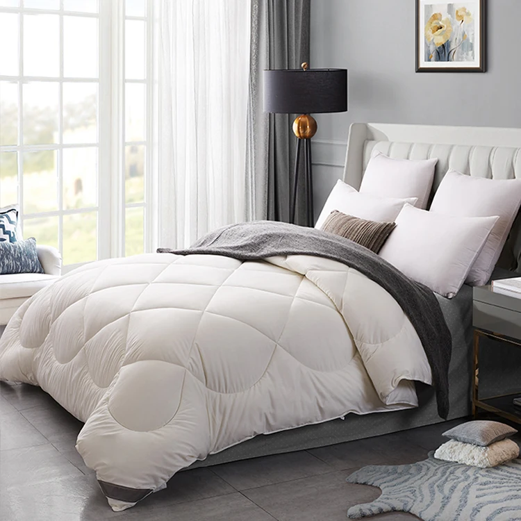 High End Winter Quilt Comforter With Cotton fabric and Wool Filling