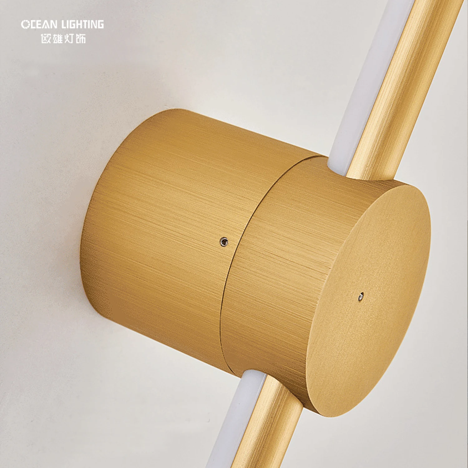 Indoor Hotel Home Decor Wall Led Sconce Black And Gold Bedside Mounted Lamps Fixture Minimalist Modern Wall Lights