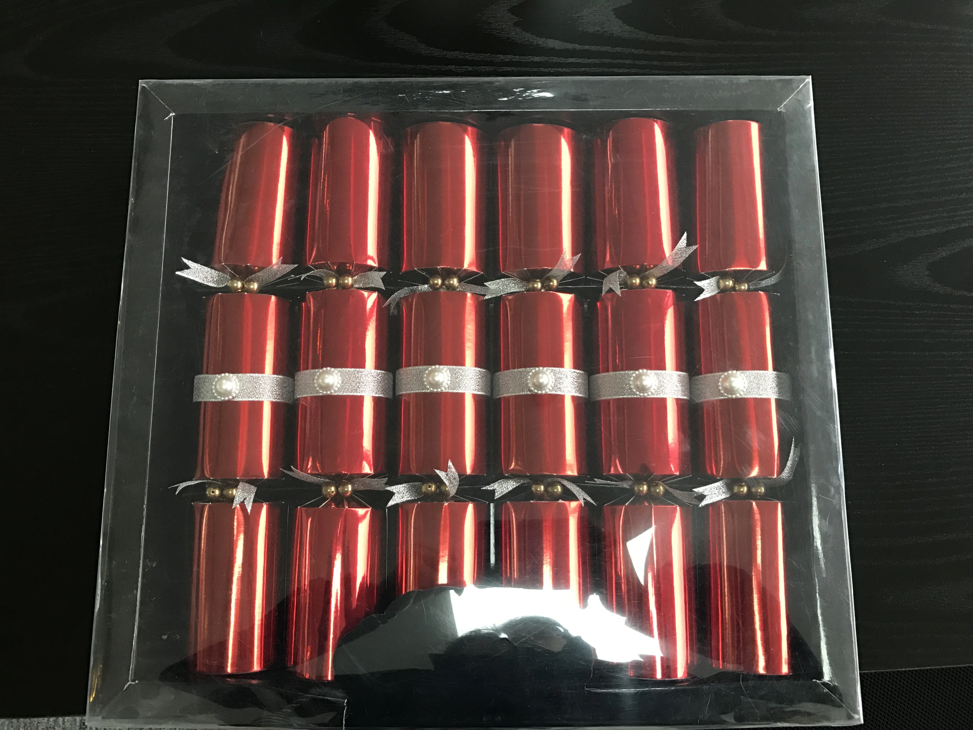 6 Inch Christmas Snaps Gifts Customized UV Gold Silver Party Decorations  Printing Packaging Custom Christmas Crackers Luxury