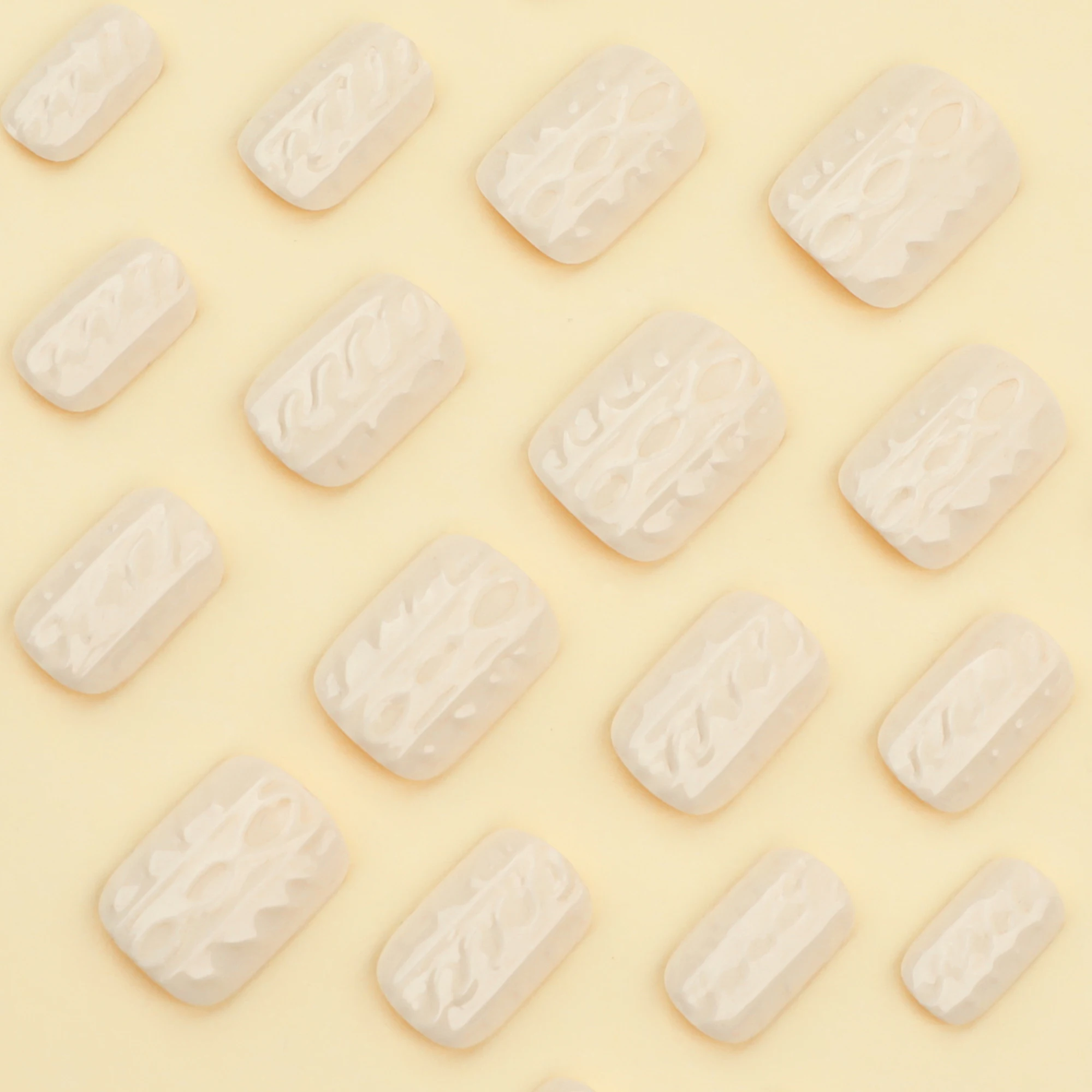 24 Pcs Milky White Solid Color 3D Short European square Shape Art Acrylic Press on Nails Artificial Fingernails False 3625