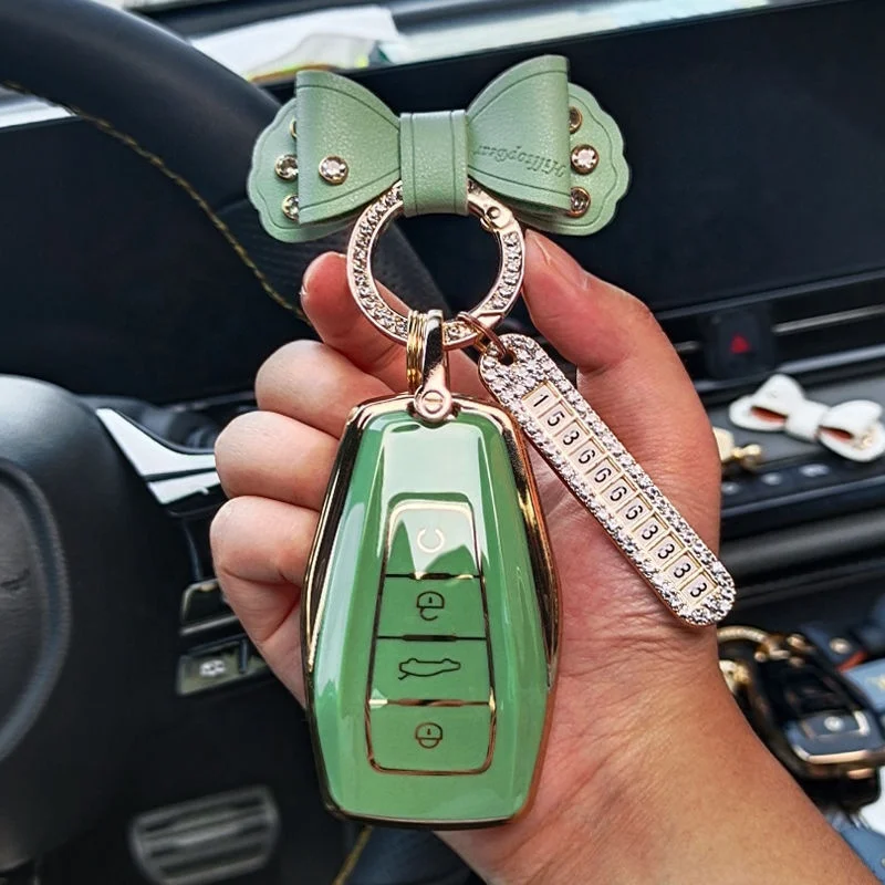 Applicable to Geely Boyue X Car Key Cover Star 21 Fourth Generation Emgrand Gsicon Benry Female Star More L Shell Car Key Case