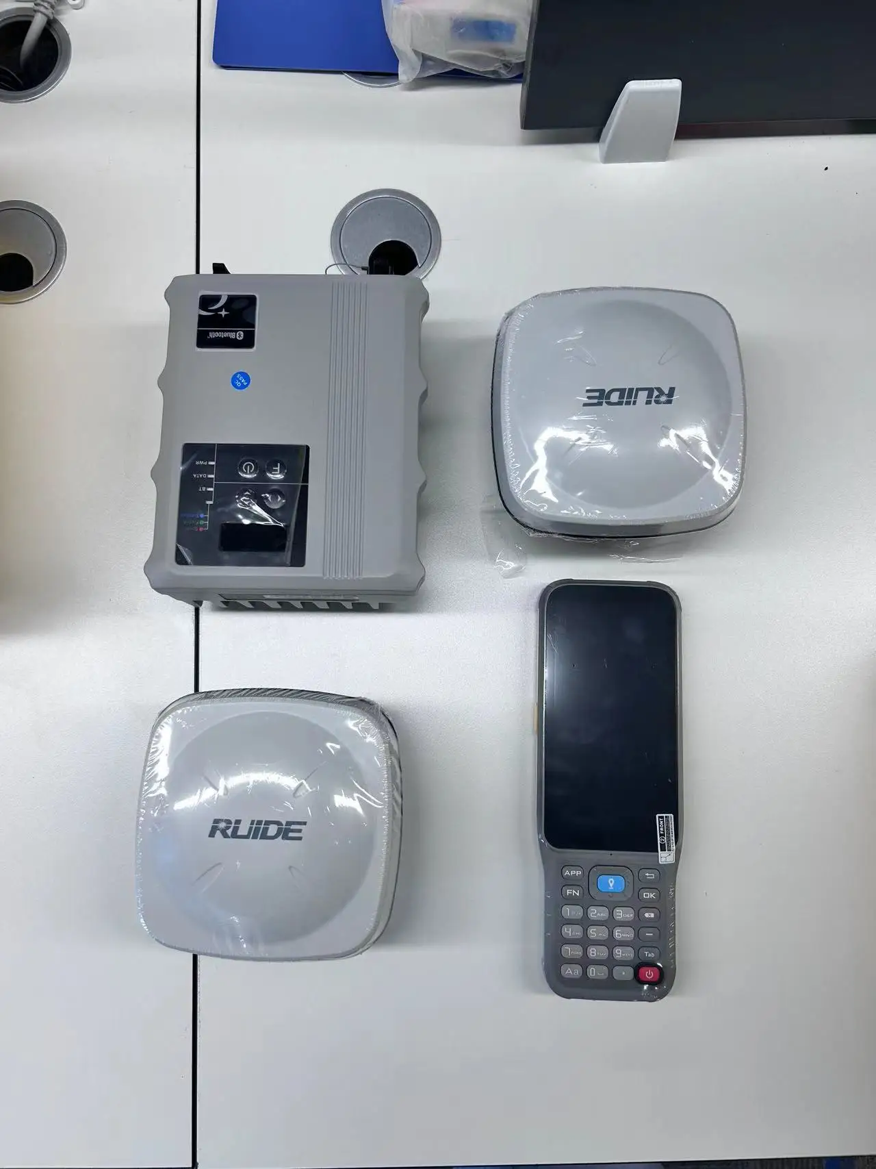 RUIDE R93Ipro GPS RTK with 1598 channels and IMU GNSS RTK for land surveying base and rover price