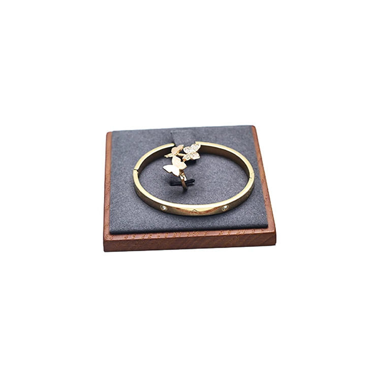 New Design Traditional Style Jewelry Wooden Necklace Earring Display Tray Suspension Jewelry Display