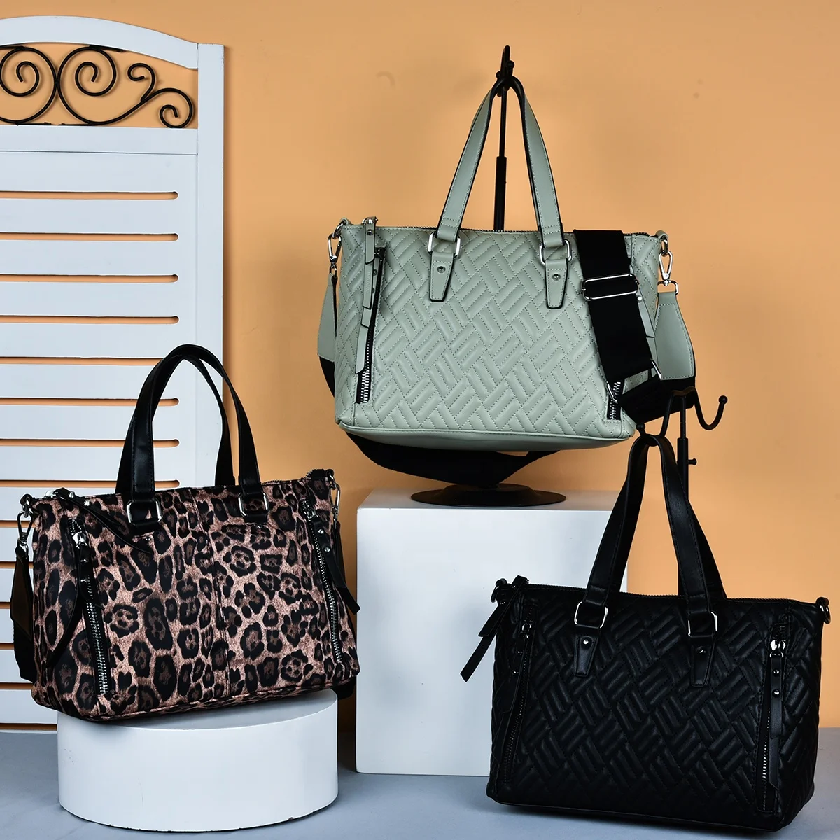 HEC New Arrival Fashion Designer Women Handbag Wholesale Trend Big Capacity Pu Leather Material Ladies Purse