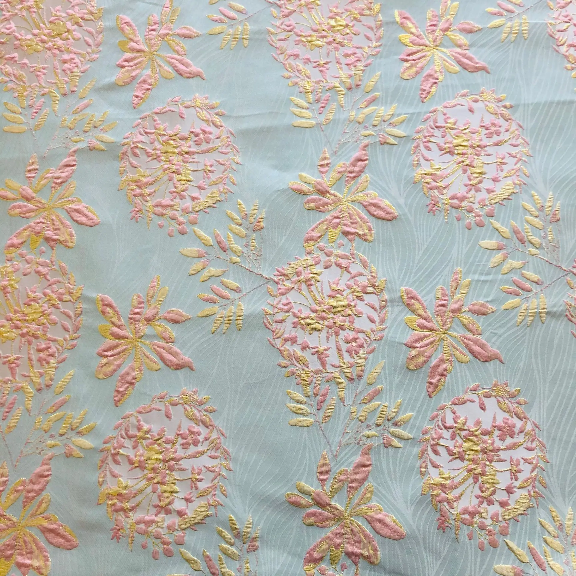 Online Store Best Selling Amazon Metallic Jacquard Woven Fabric For Suit Skirt