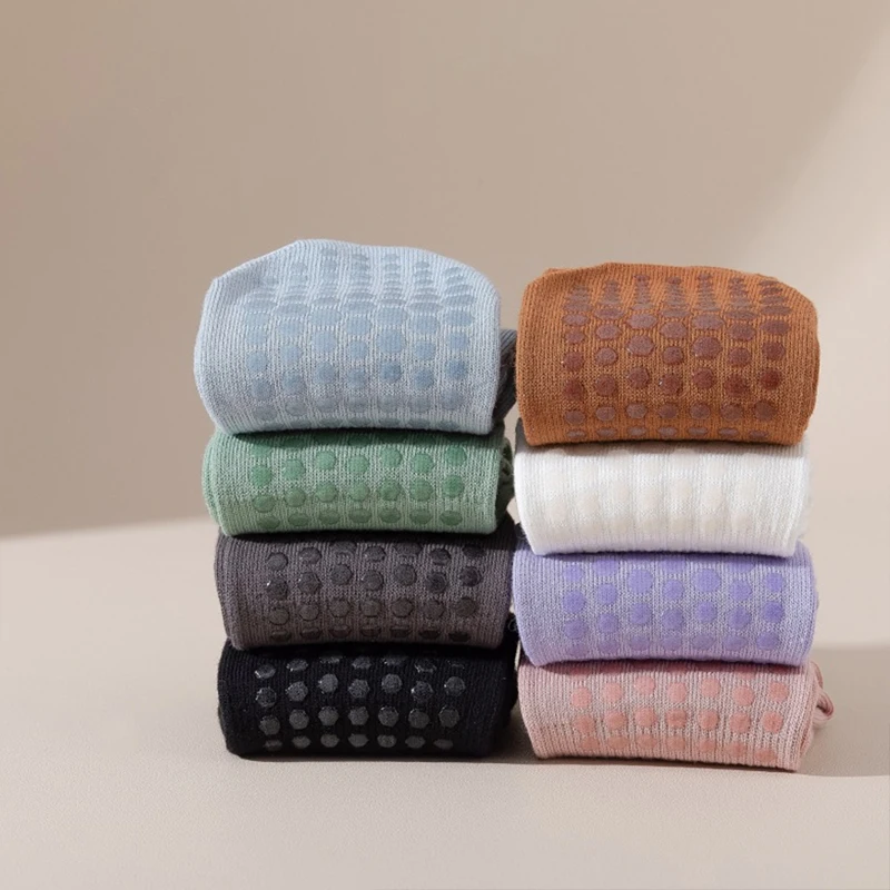 Fitness Sports Socks Custom Cotton Anti-Slip Silicone Yoga Socks For Women Non-Slip Grips Gel Bottom Yoga Pilates Grip Sock