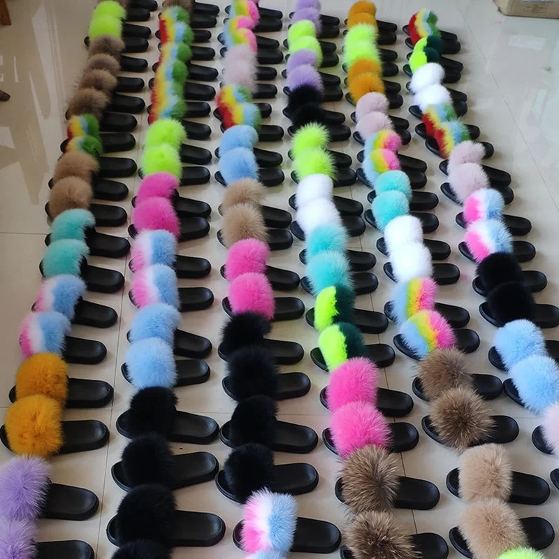 
New design Free Sample Sandals For Outdoor fur fuzzy fluffy flip-flops slippers sandale homme fashion fur slippers 