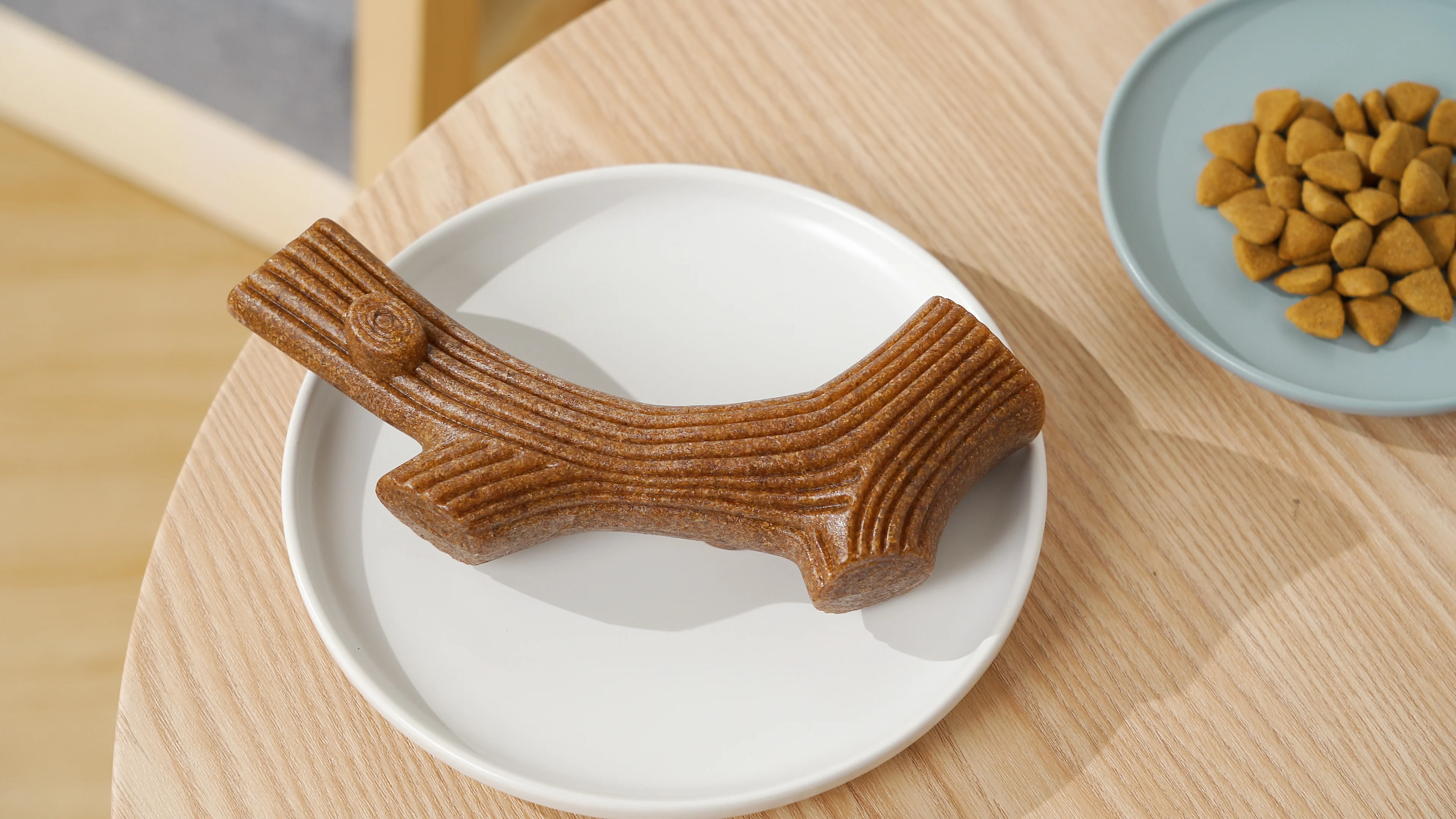 Wholesale New Coffee Wood Puzzle Dog Chew Toys For Pets Aggressive Chewers