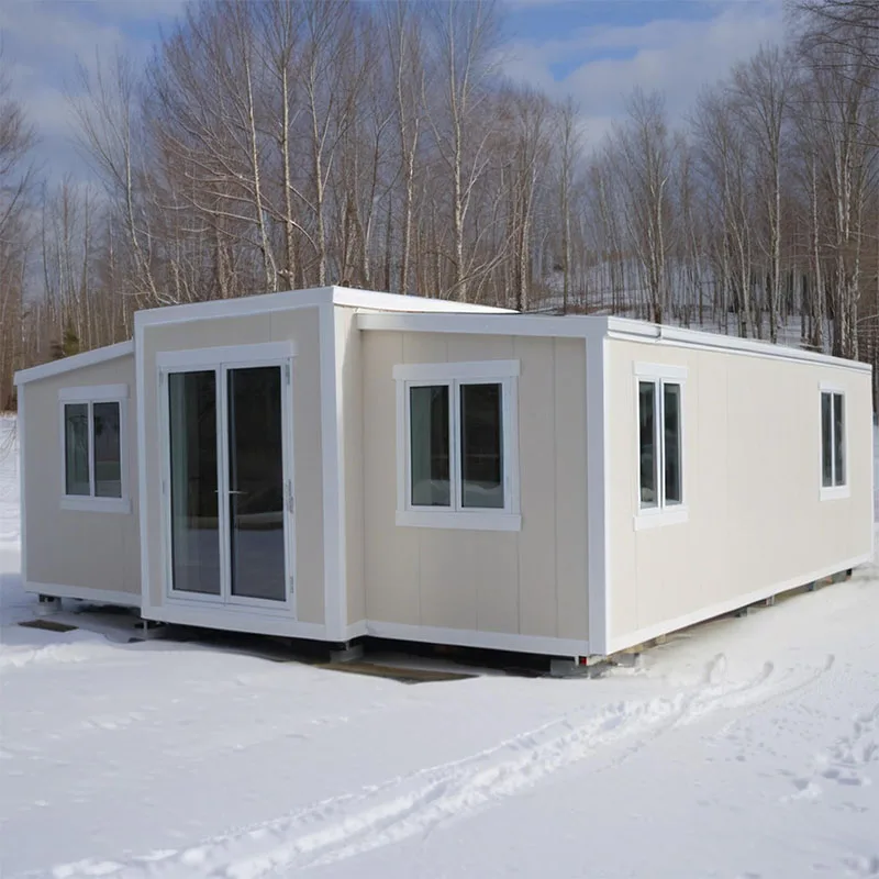 40ft Expandable Shipping Container House Tiny Villa Hotel or Warehouse Durable Steel and Sandwich Panel Material Container Home