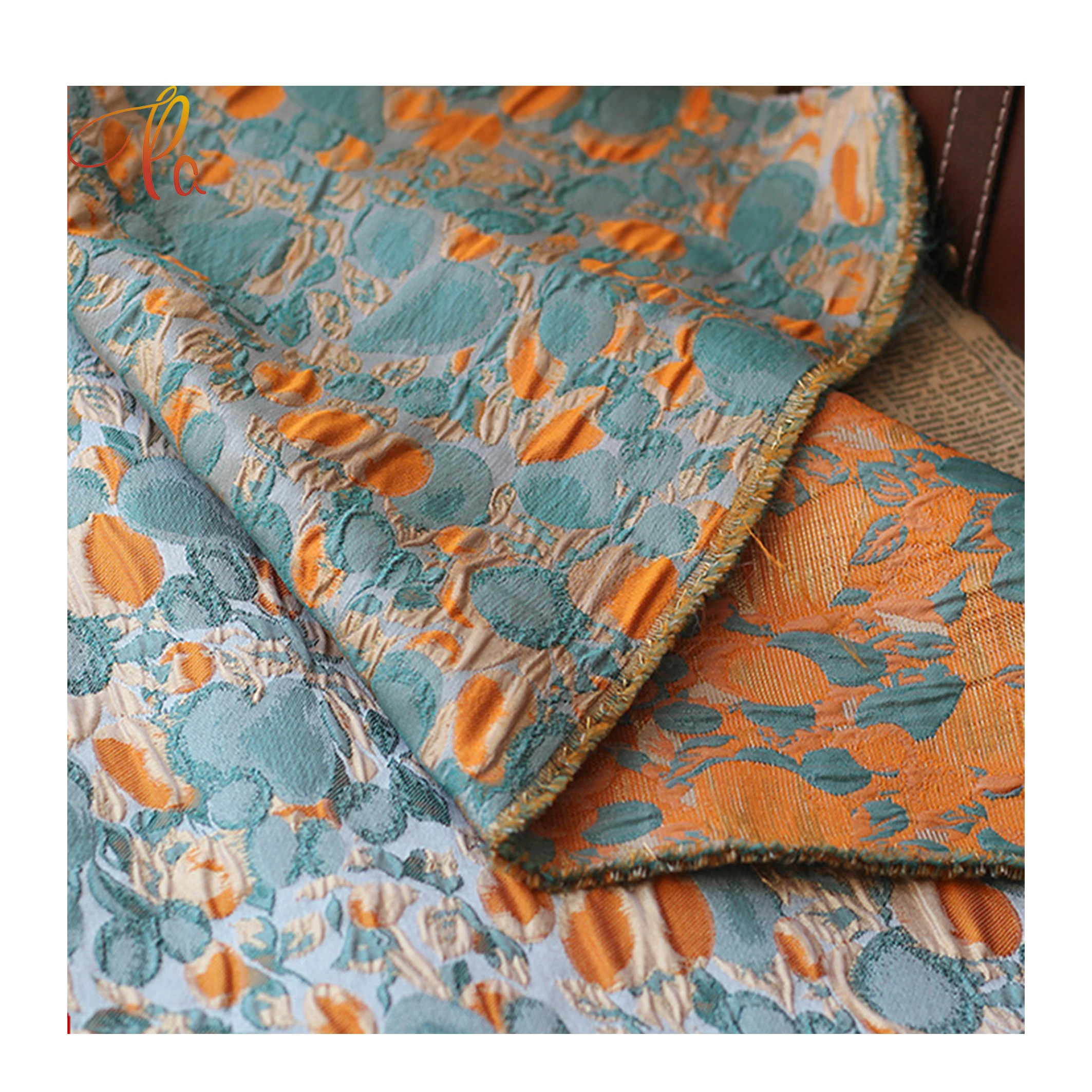 2023 Hot WholeSale Embossed gold silk yarn-dyed Brocade Jacquard For Women Luxury Clothing