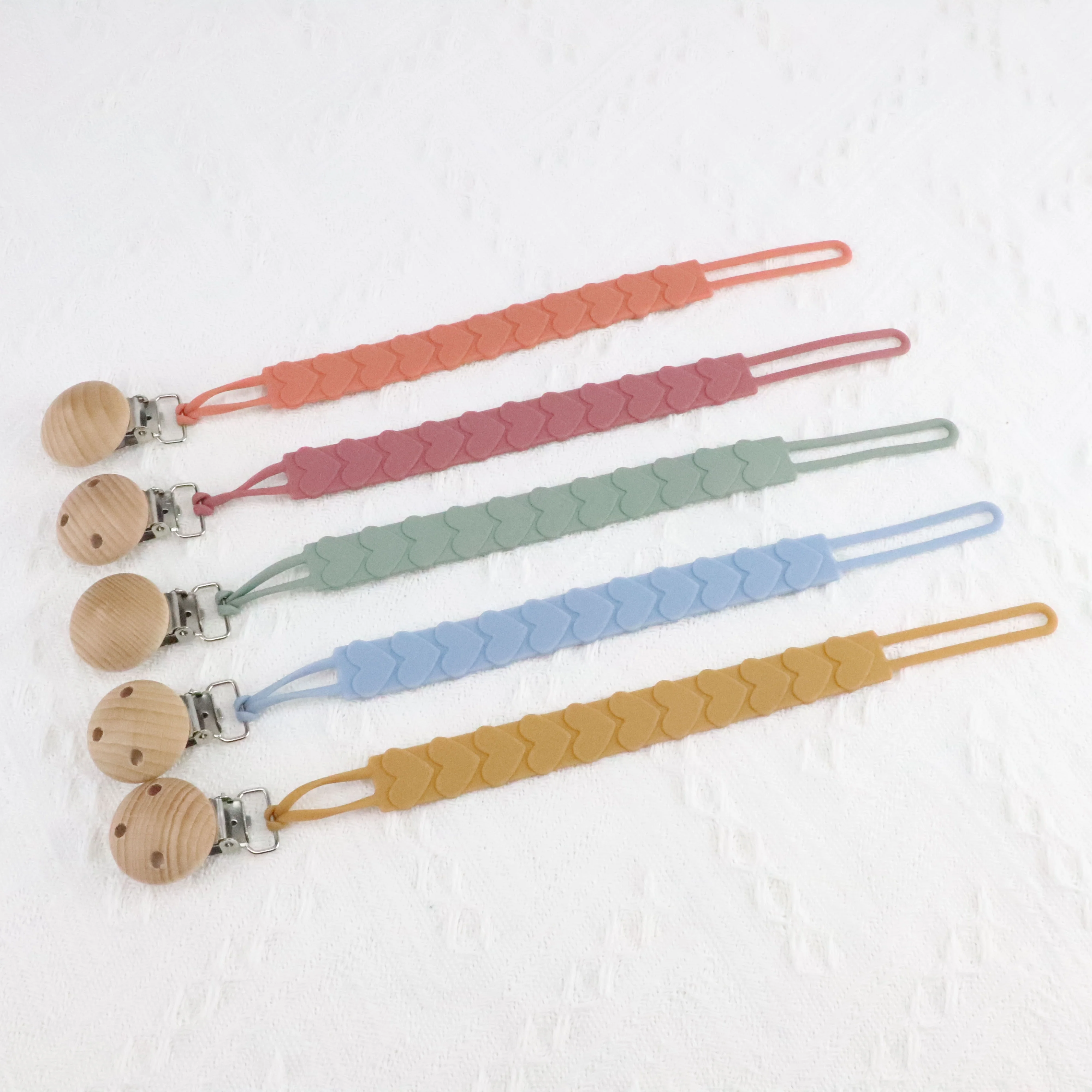 Hotting Selling Pacifier Hold Nipple Clips Chupetas Silicone Baby Pacifier Chain