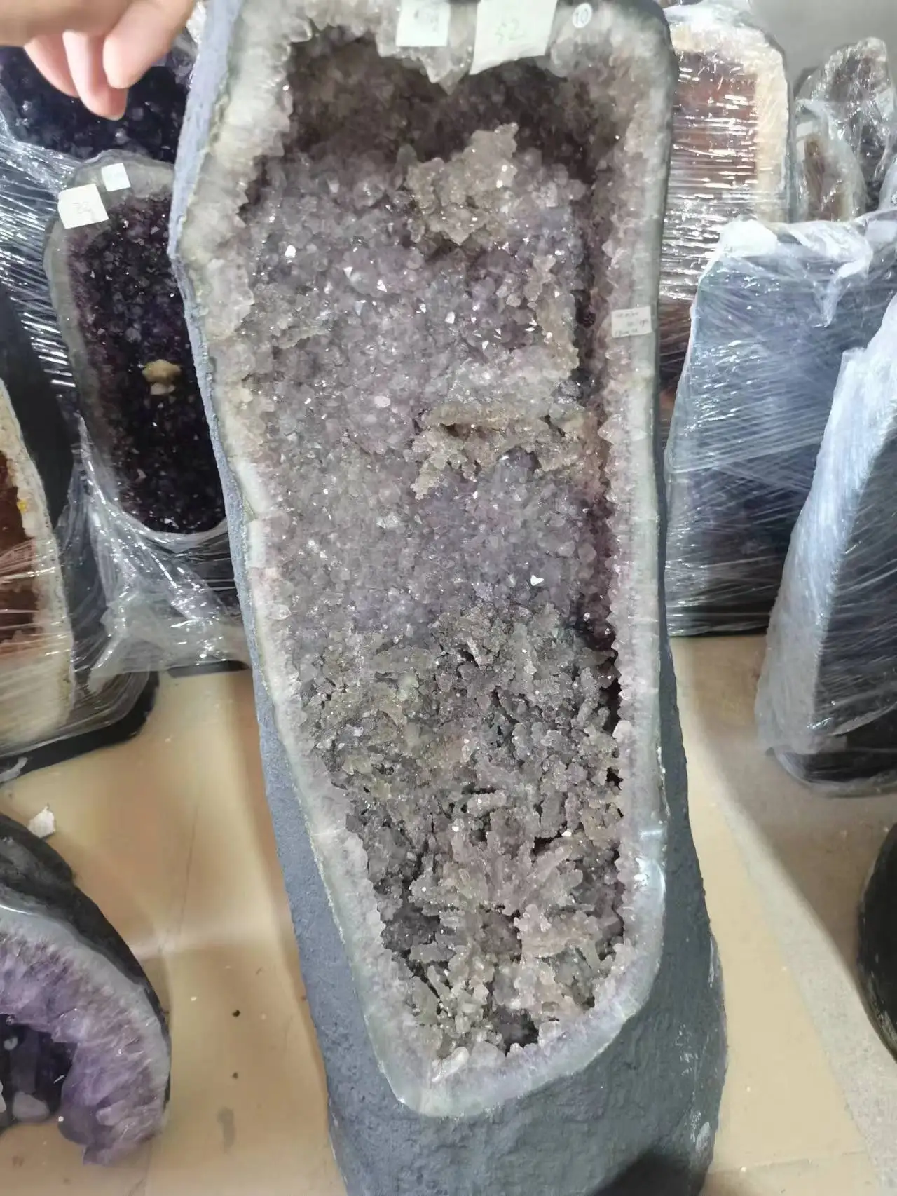 Wholesale Natural uruguay amethyst Geode crystals healing stones large quartz cluster For Sale